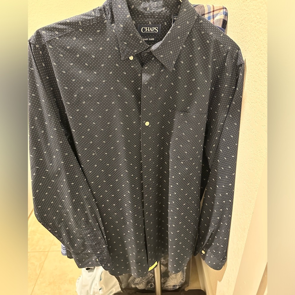 Men’s long sleeve button down
